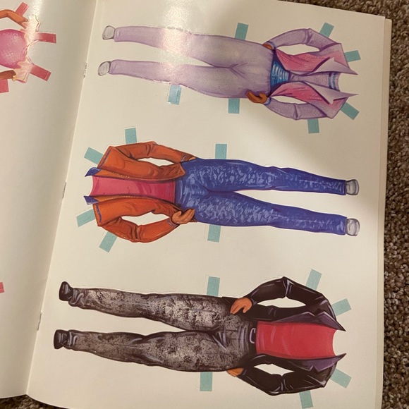 Barbie Paper Dolls - 1994 - Picture 6 of 15